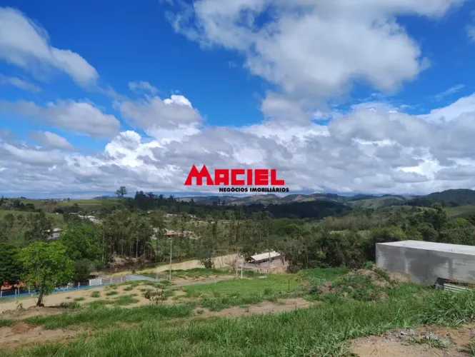 RESIDENCIAL DE CHACARAS, RODEADO DE MUITA NATUREZA