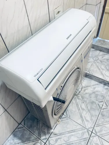 Vendo ar condicionado split inverte 12 BTUS