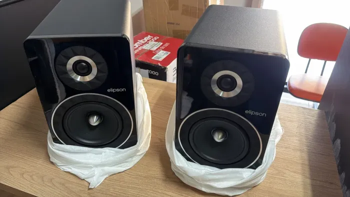 Caixa bookshelf Elipson 8B nova # klipsch Polk Bose Monitor Áudio PSB Infinity