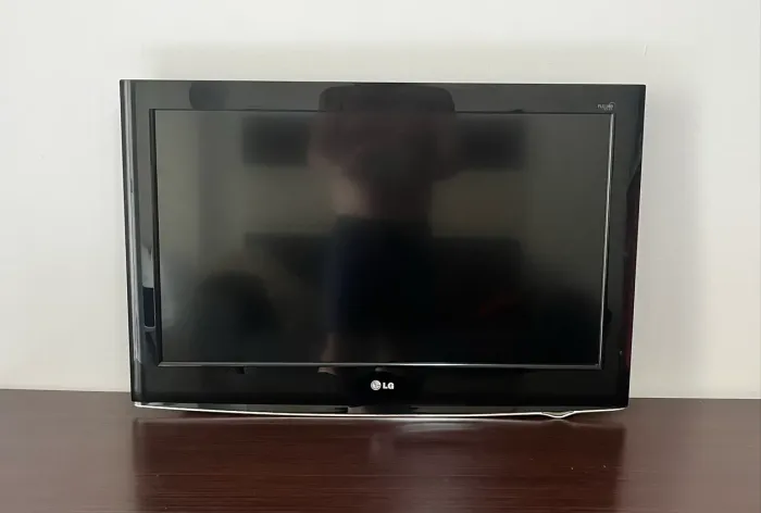 Tv LG 32Polegadas perfeita!! 
