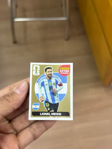 Lionel messi GOLD LEGEND
