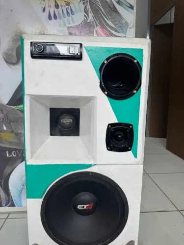 Vendo caixa de som paredão