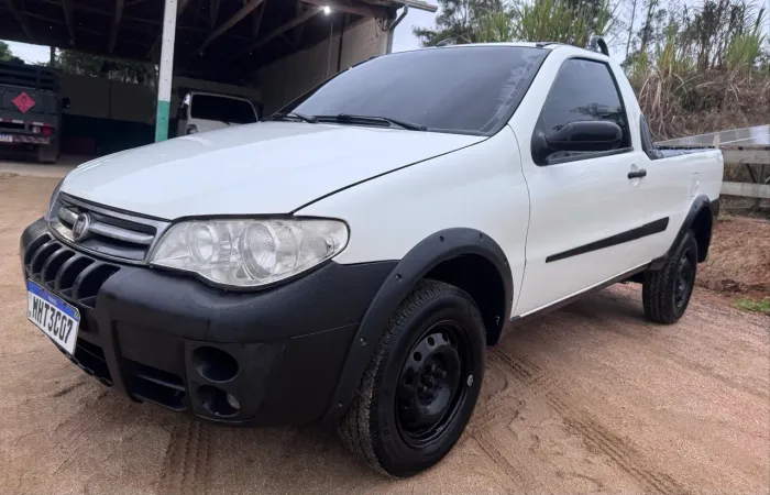 Fiat Strada 1.4 MPI Fire Flex 8V CS 2011