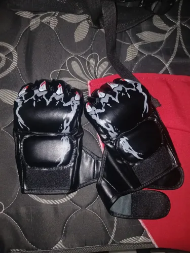 Luva de MMA profissional