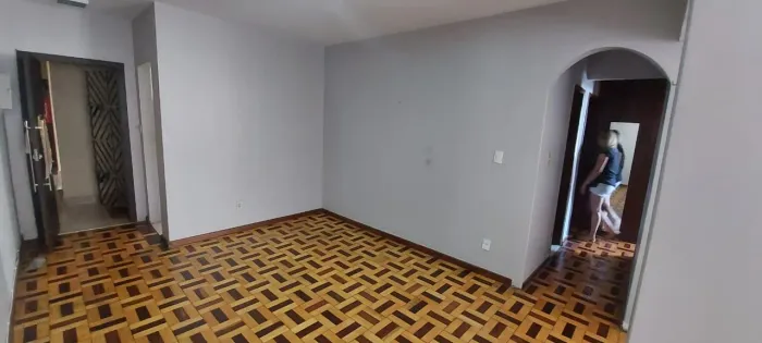 Aluguel apto Brás de Aguiar