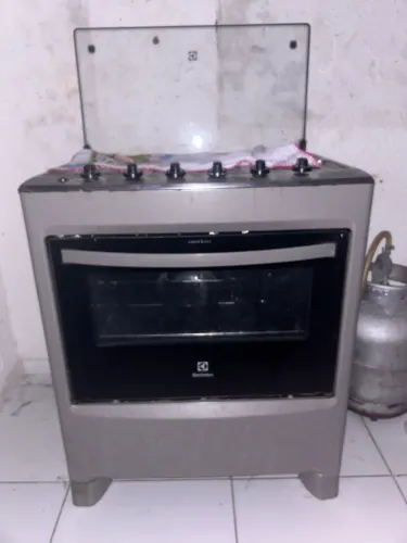 Fogão eletroluz 5 bocas