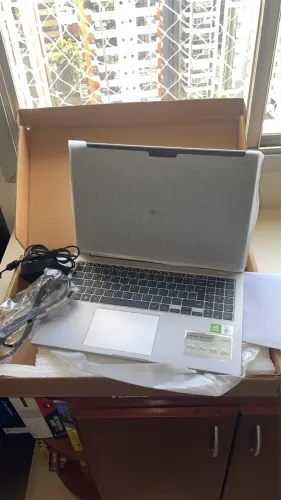 Samsung Book X40