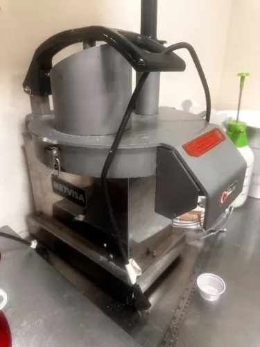 Processador Metvisa com 5 discos usado