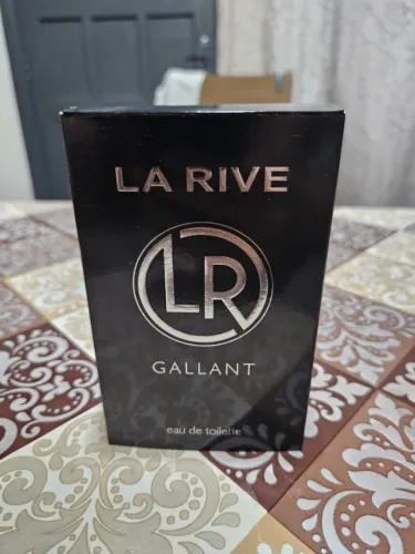 Perfume La rive Gallant