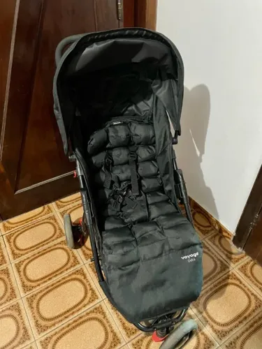 Carrinho de Bebê Voyage Delta 3 Rodas - Preto