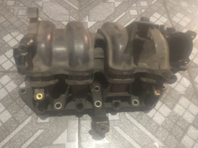 Coletor de admissão de gol g3 16v