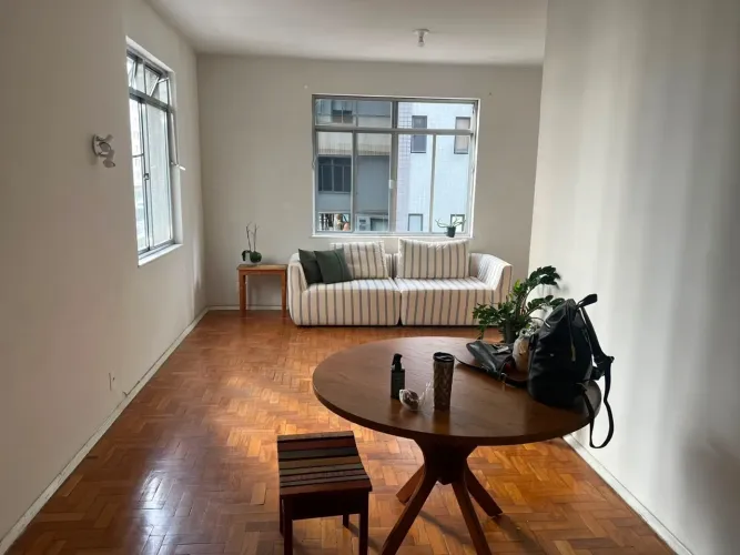 Apartamento centro R$ 335.000,00
