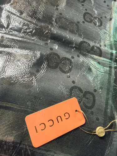 Echarpe Gucci linda Black
