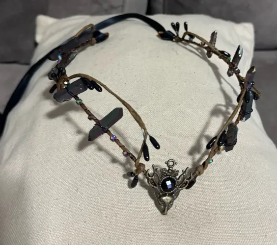 Tiara coroa Medieval ( fantasia )