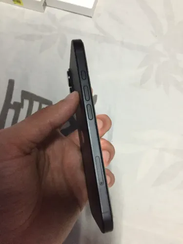 iPhone 16 - 128GB