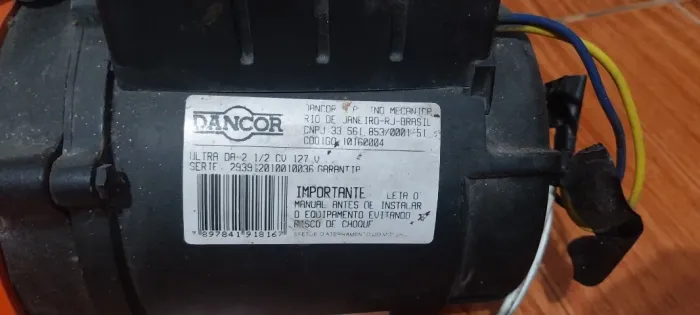 Bomba autoaspirante Dancor - COM DEFEITO