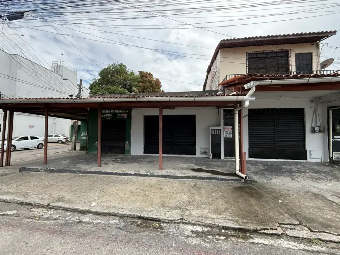 Imóvel para aluguel possui 95 metros quadrados em Montese - Fortaleza - CE
