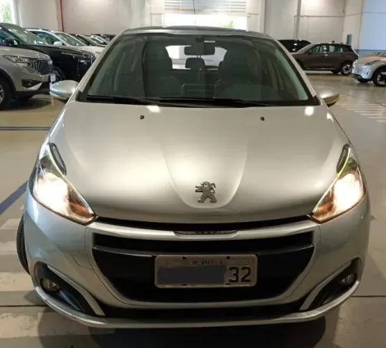 Peugeot 208 Allure 1.2 Flex 12V 5P Mec. 2018
