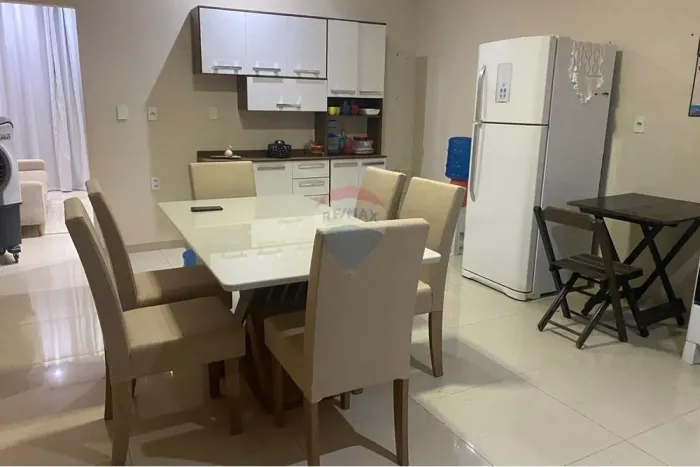 Aproveite a chance de morar em um imóvel confortável, espaçoso e bem localizado, com finan