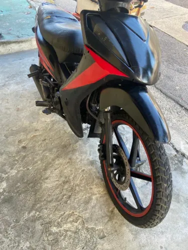 Moto a veloz