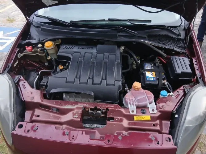Fiat Punto ELX 1.4 Fire Flex 8V 5P 2010