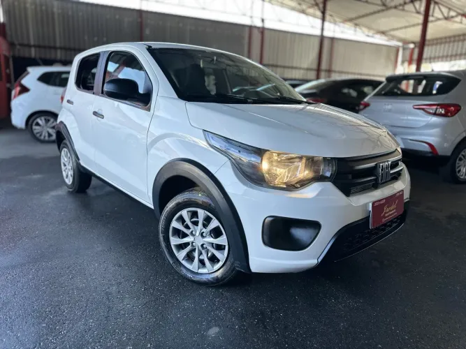 Fiat Mobi Like 1.0 Fire Flex 5P. 2022
