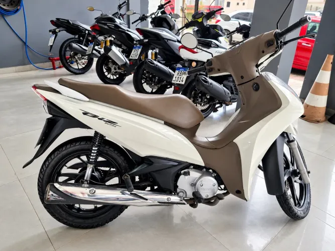 Honda Biz 125 2020 Única Dona c/57 M/Km Rodados Apenas R$ 13.500,00 Confira!