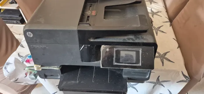 Impressora hp office Jet 8610 com lógica queimada.