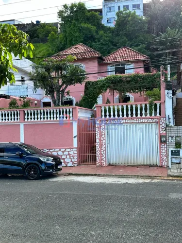 Sobrado à Venda, São Sebastião, Ilhéus, BA