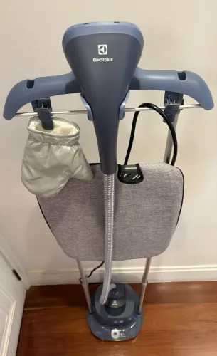 Vendo Vaporizador de Roupas Electrolux