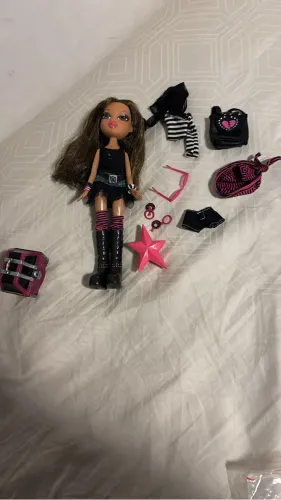 Bratz Yasmin Treasurez Completa