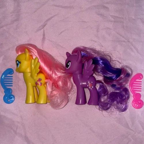 Lote My Little Pony Fluttershy e Twilight Sparkle Fakes