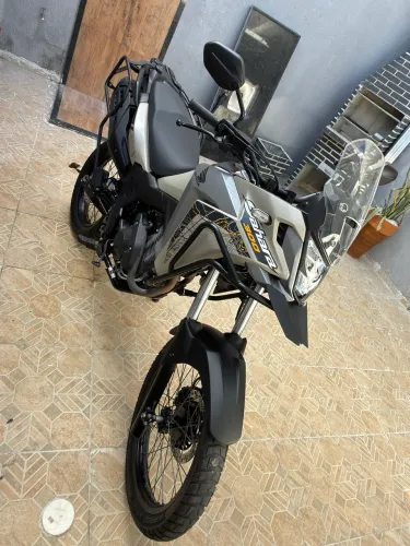 MOTO SAHARA 2025