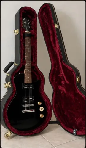Guitarra Strinberg LPS200 Les Paul + Hard Case Fama + Amplificador Borne