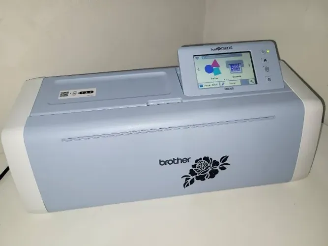 Maquina de Recorte Scanncut SDX225 Brother 220 Volts (usado) em perfeitas condições