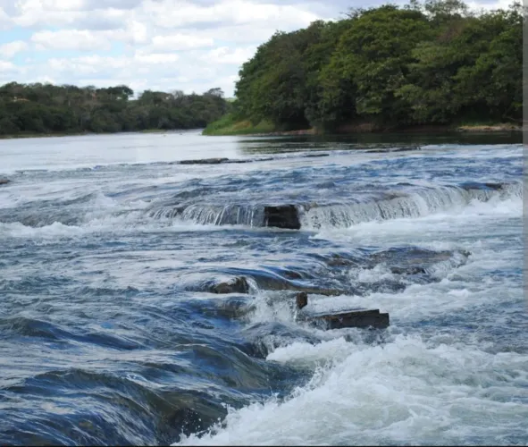 Lotes na cachoeira do choro Curvelo Mg