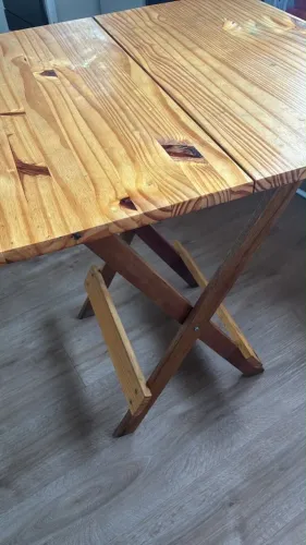 Mesa dobrável