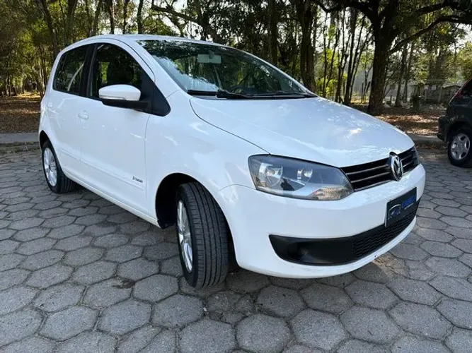 Volkswagen Fox Trendline 1.6 Flex 8V 5P 2013