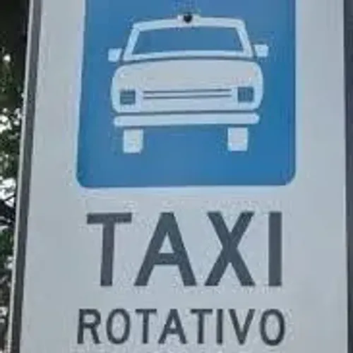 Taxi
