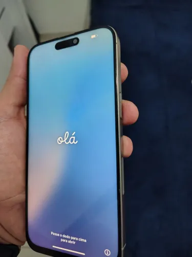 iPhone 15 Pro Max + várias capinhas 