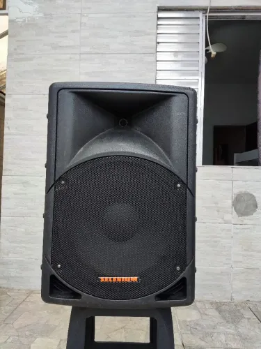 caixa ativa Selenium de 15 polegadas (JBL)