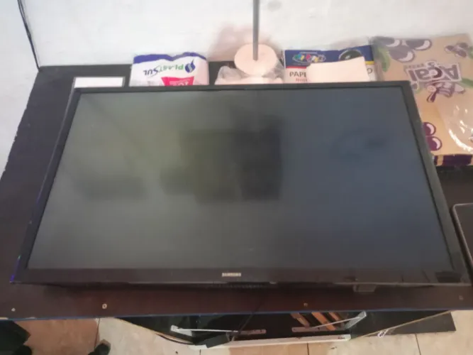 Tv 32 não dá imagem só o som
