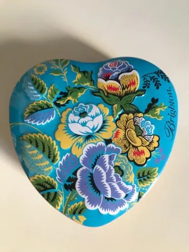 Caixa De Joias Floral Em Forma De Coração Da Brighton