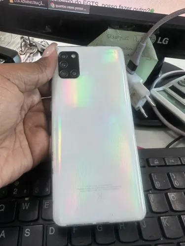 SAMSUNG GALAXY A31