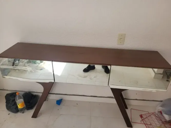 Mesa de jantar e aparador - Leia o anuncio