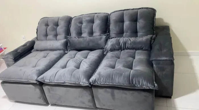 Sofás novos com garantia