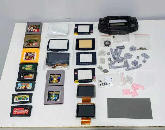 Lote de Peças e Jogos para Game Boy/Color/Advance