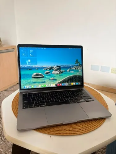 macbook pro 13 2020