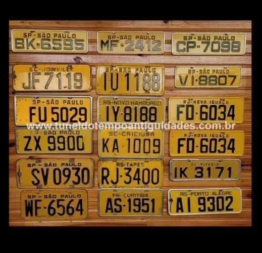 Placas Amarelas Antigas