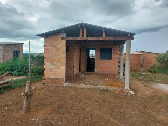 Falta acabamento está no contra piso